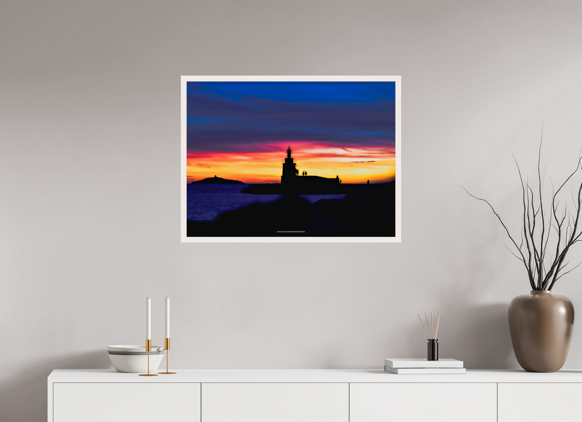 80 x 60 cm, Cadre galerie grand format L'heure basse sur Sanary -sur-mer